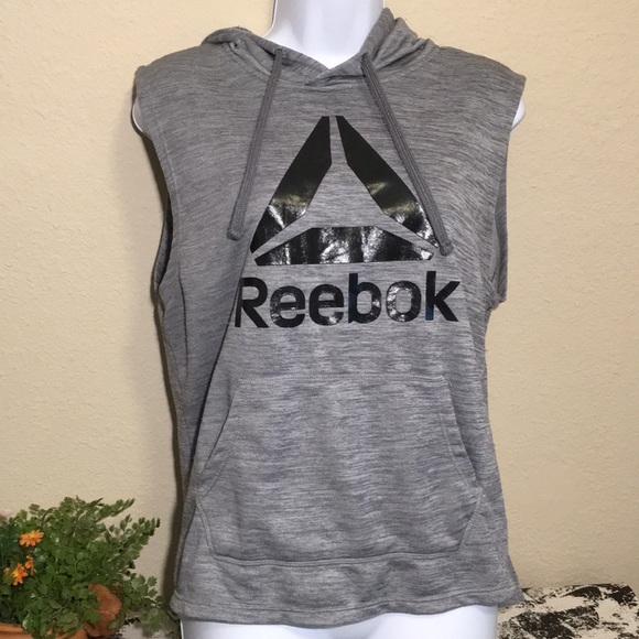 Reebok Tops - 🏷 Reebok Women’s Gray Pullover Hoodie Sweatshirt
